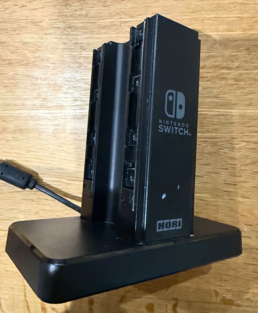 Nintendo Switch マリカ8DX、128GB SD、充電スタンド付