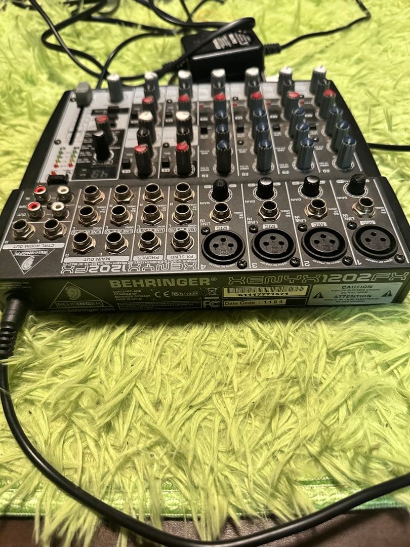 BEHRINGER XENYX 1202FX アナログミキサー