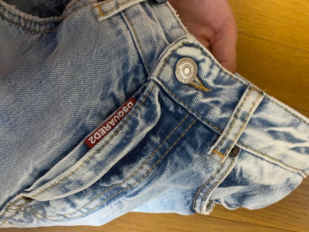【値下げ交渉可能です】 DSQUARED2 ワイドデニムパンツ　新品未使用