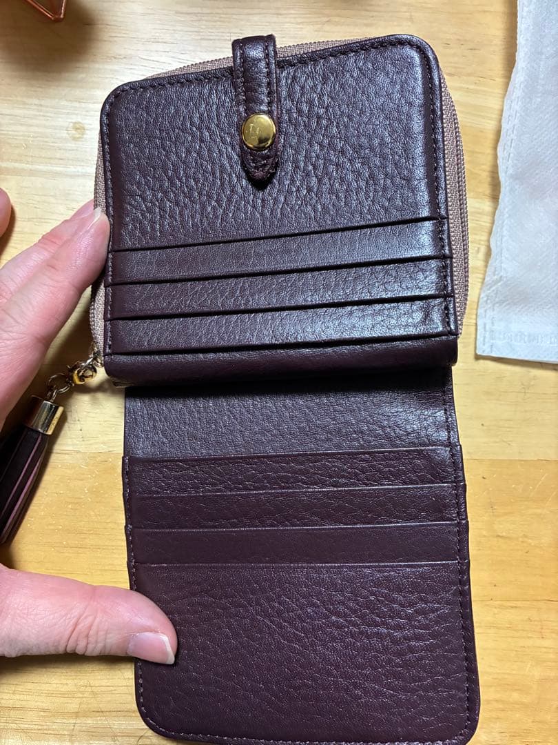 ATAO 二つ折り財布