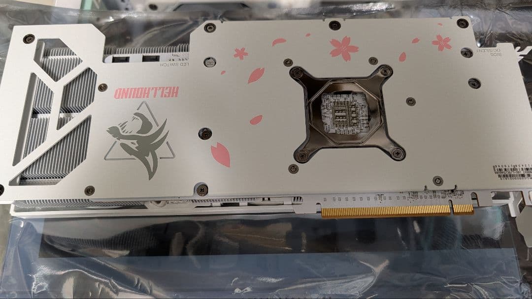 グラフィックボード・グラボ・ビデオカード Hellhound Sakura AMD Radeon RX7800XT