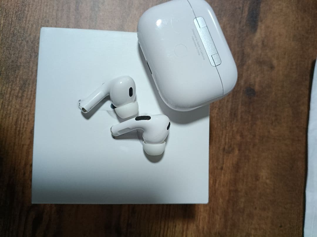 AirPods Pro2 本体 ホワイト 充電ケース付き