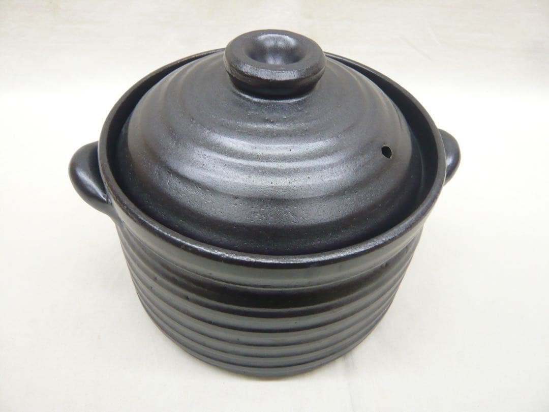 『萬古焼 二重蓋使用の3合炊きご飯釜 黒釉メタル』ガス・IH対応