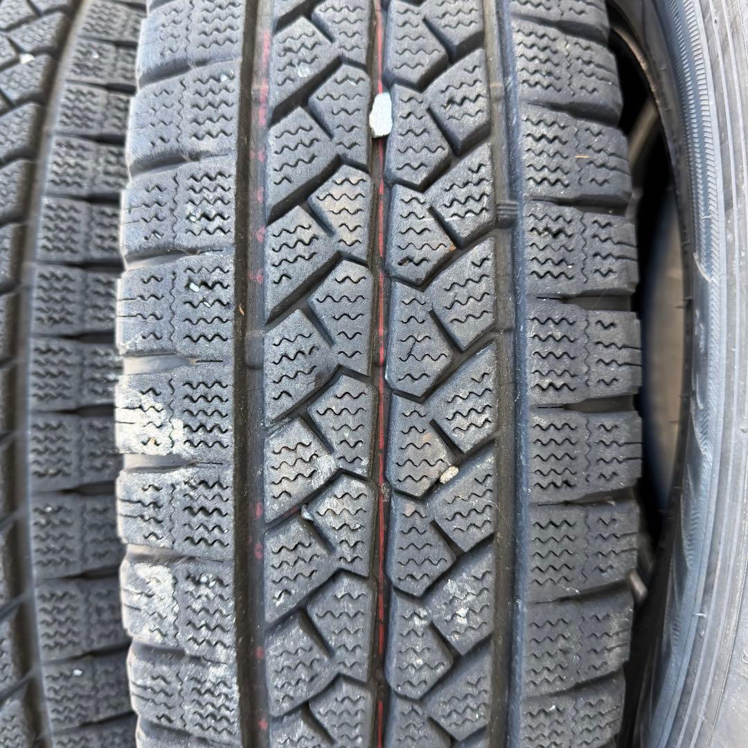 【4本セット送料無料】ブリヂストン 195/80R15 107/105L LT