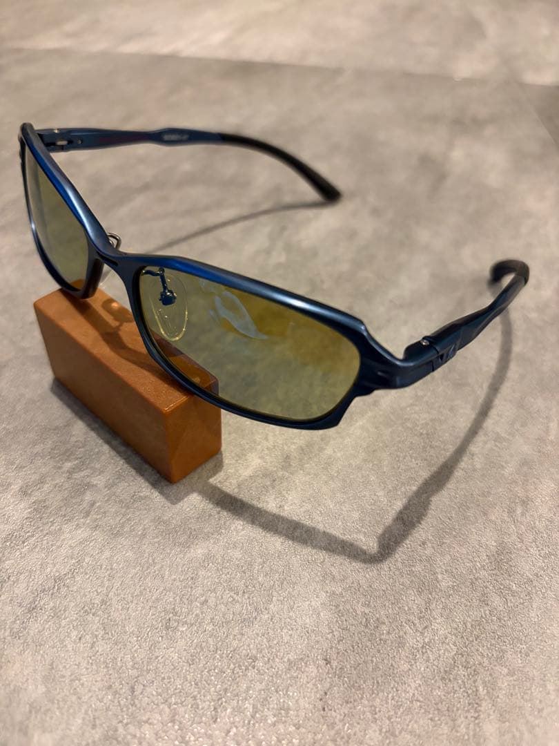TALEX タレックス社製　偏光サングラス　SERIO elf 日本製　EG