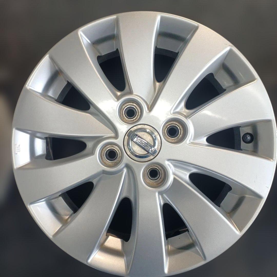 日産純正14インチアルミホイール①