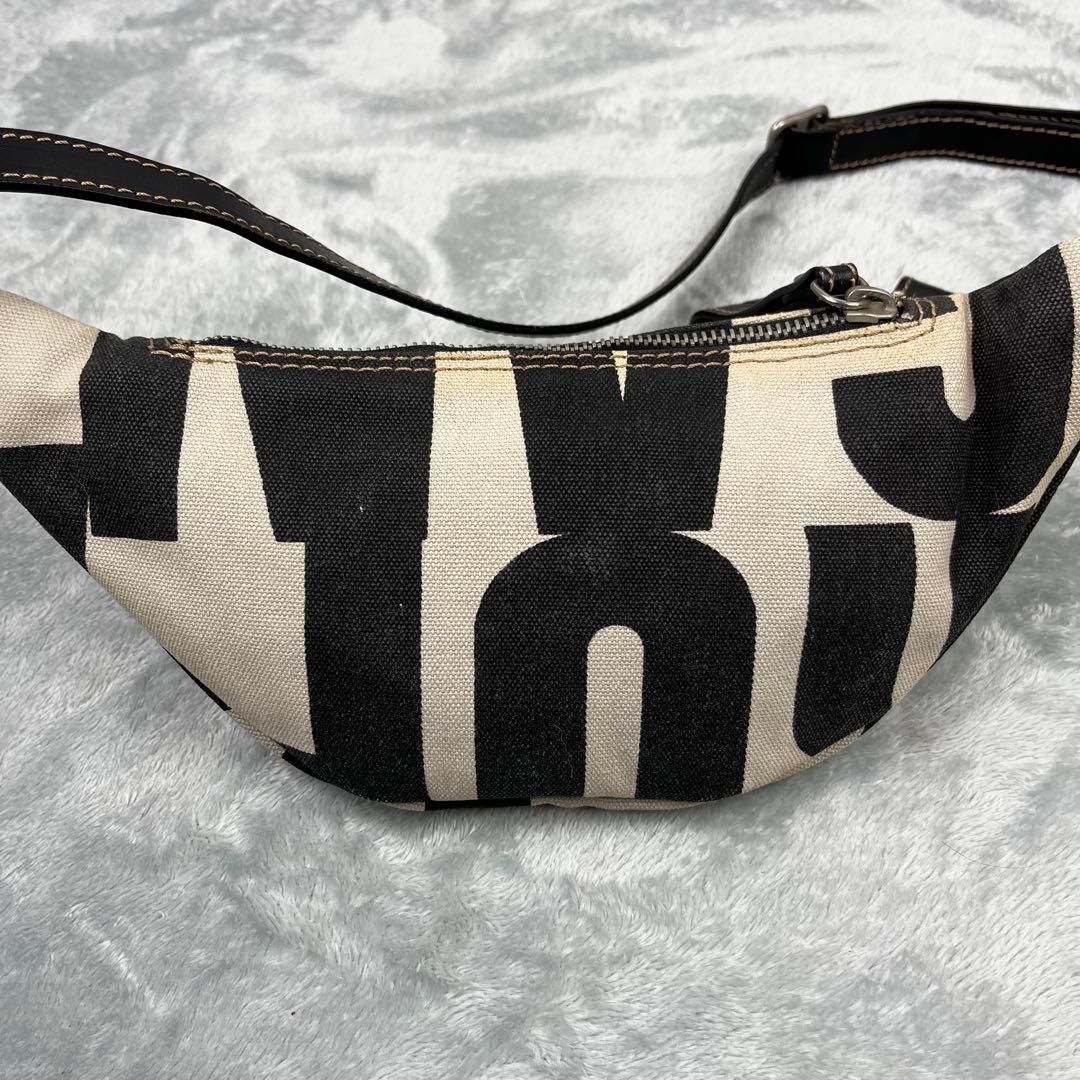 Vivienne Westwood ウエストポーチ オーブ ロゴ 斜め掛け◎
