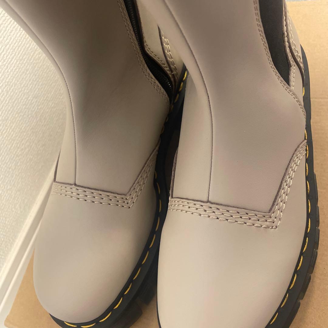 《Dr.Martens》チェルシー トール ブーツ 25cm 新品未使用