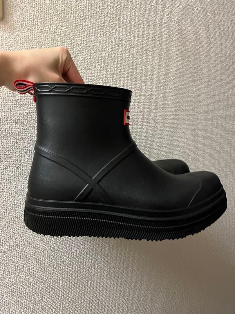 HUNTER ユニセックス プレイ モールデット ブーツ黒
