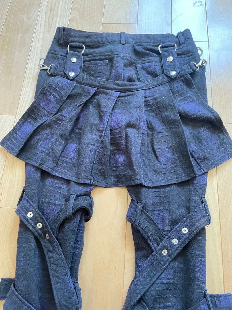 BLACK PEACE NOWforMEN フラップ付きボンテージパンツ