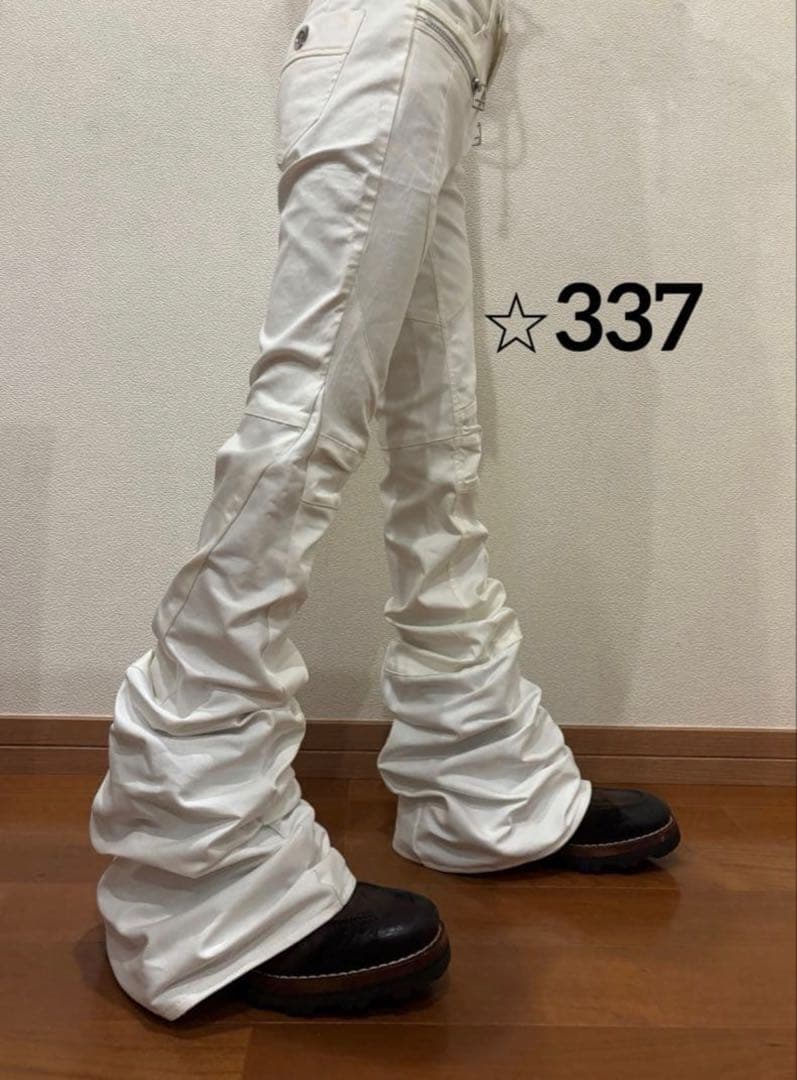 ⭐︎337 ⭐︎401 おまとめ2点　フレアデニム　リバースデニム　ベルボトム　白黒