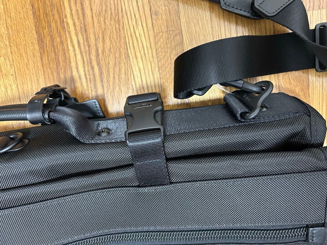 ☆極美品☆ TUMI トライフォールド ガーメントケース 22133DH