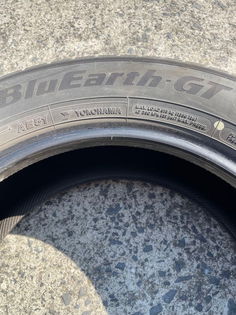 中古ヨコハマ夏タイヤ195/65R15 2本セット
