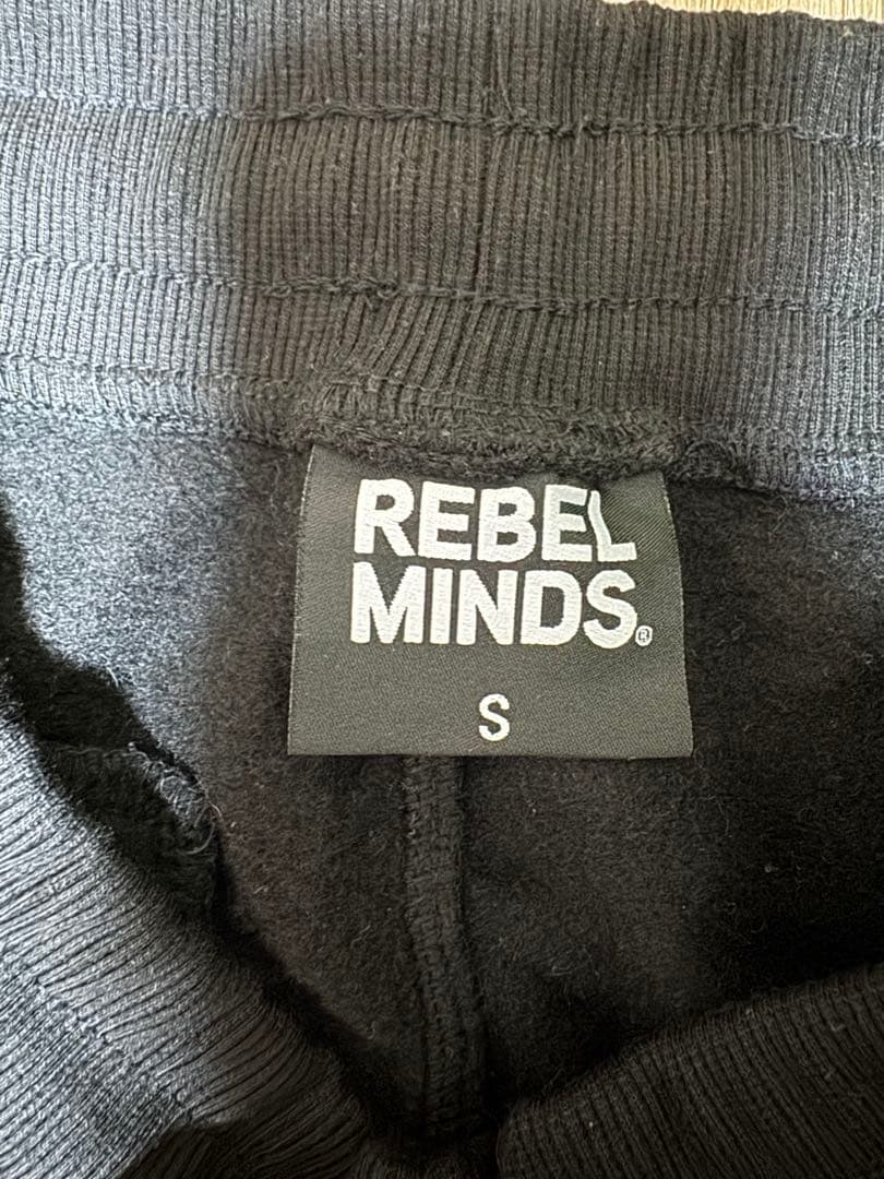 REBEL MINDS フレアスウェットパンツ　サイズS