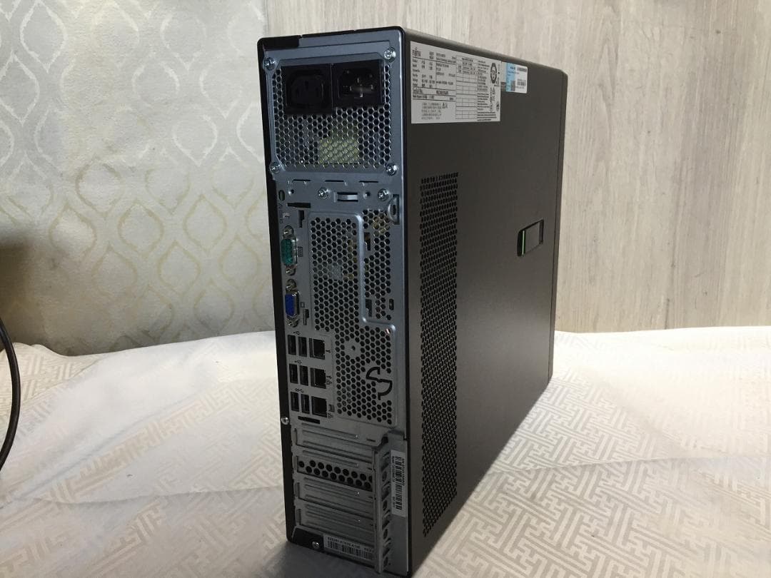 富士通 サーバー PRIMERGY TX1320 M4