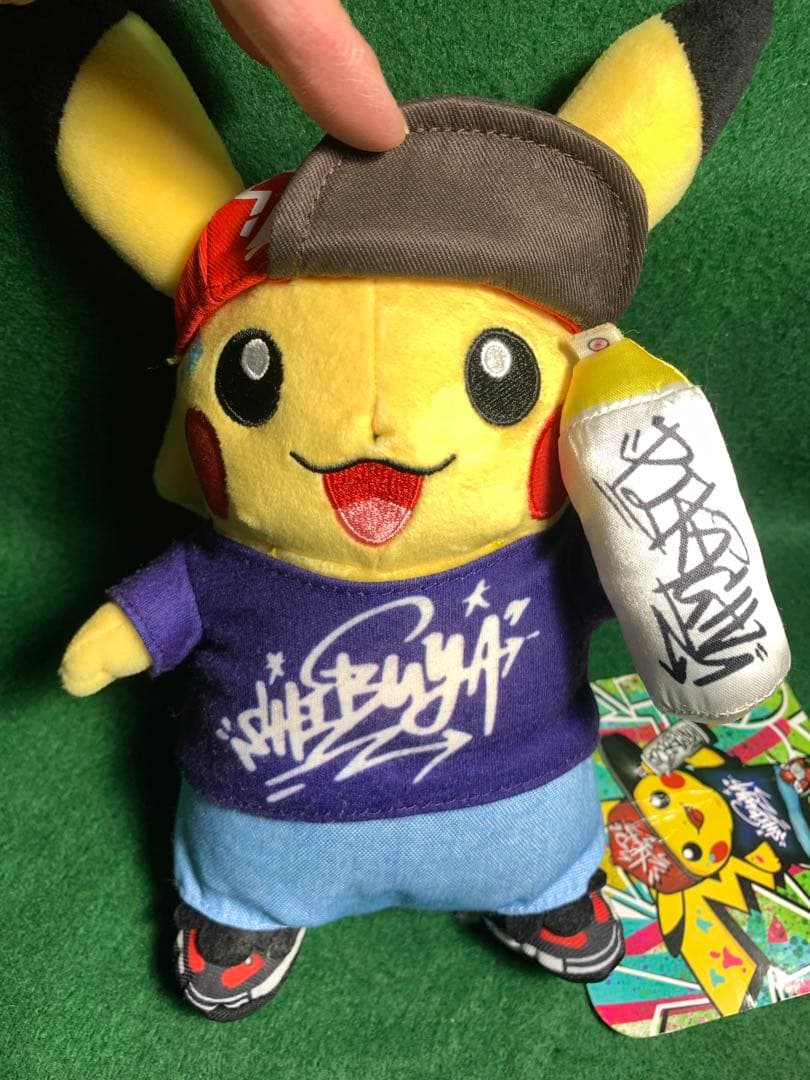 渋谷ポケモンセンター ピカチュウ ぬいぐるみ グラフィティ　SHIBUYA