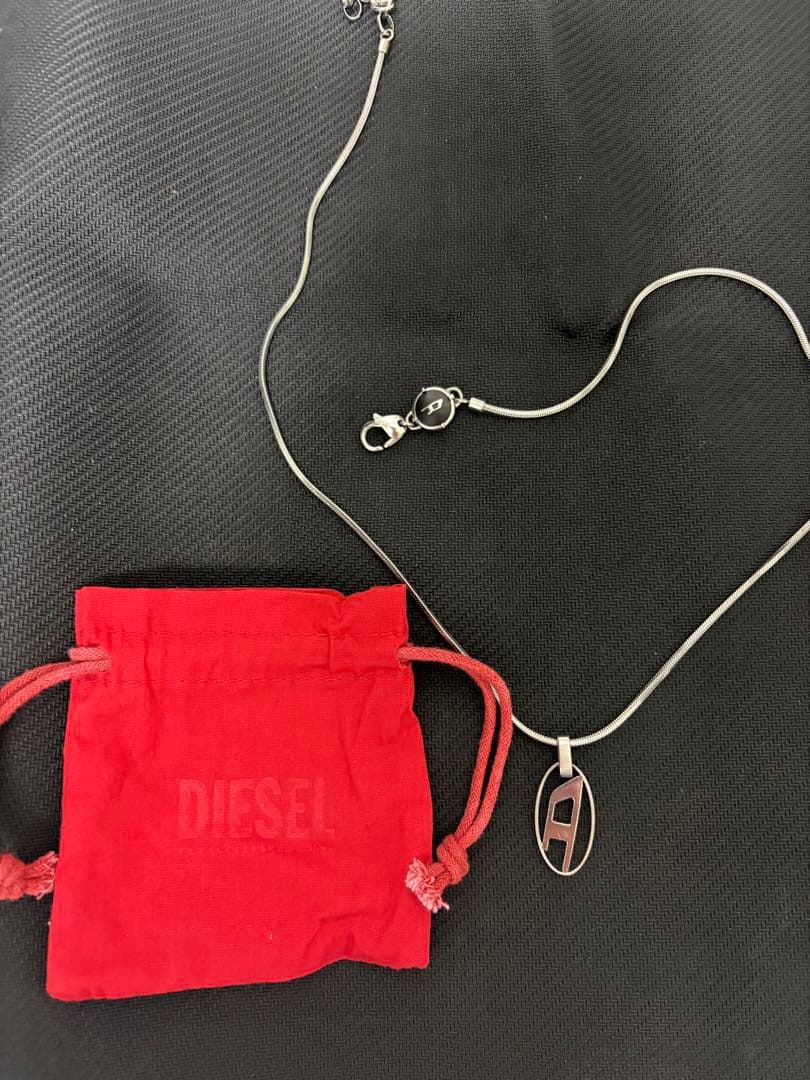 DIESEL シルバーネックレス オリジナルポーチ付き
