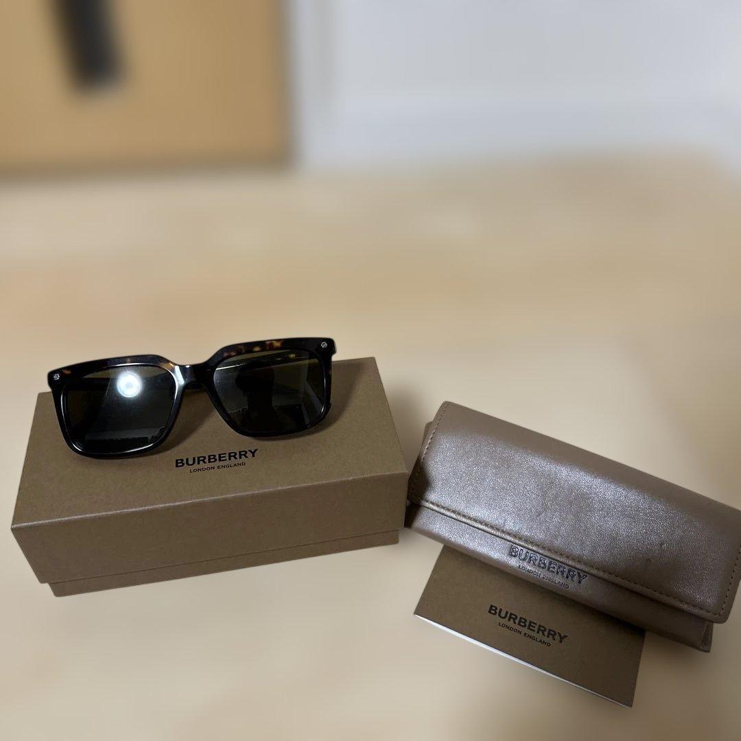 BURBERRY バーバリー サングラス べっ甲柄 ケース付 コストコ購入
