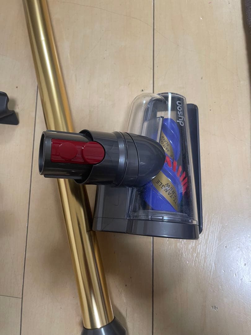【美品】SV46 V12 ダイソン dyson コードレス 掃除機 清掃済み