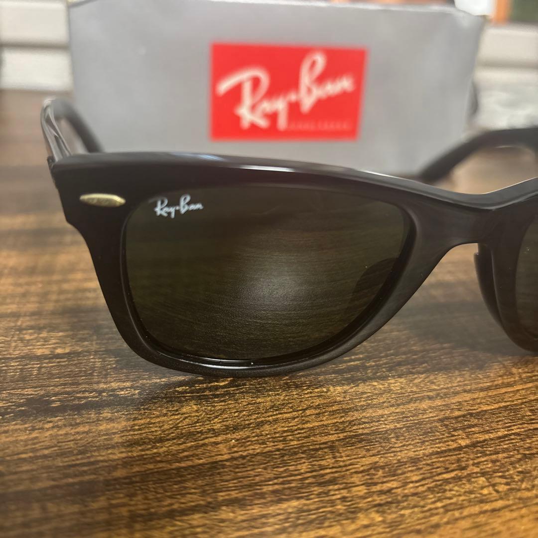 P*e様 レイバン　RAYBAN サングラス　ORB2140F 901