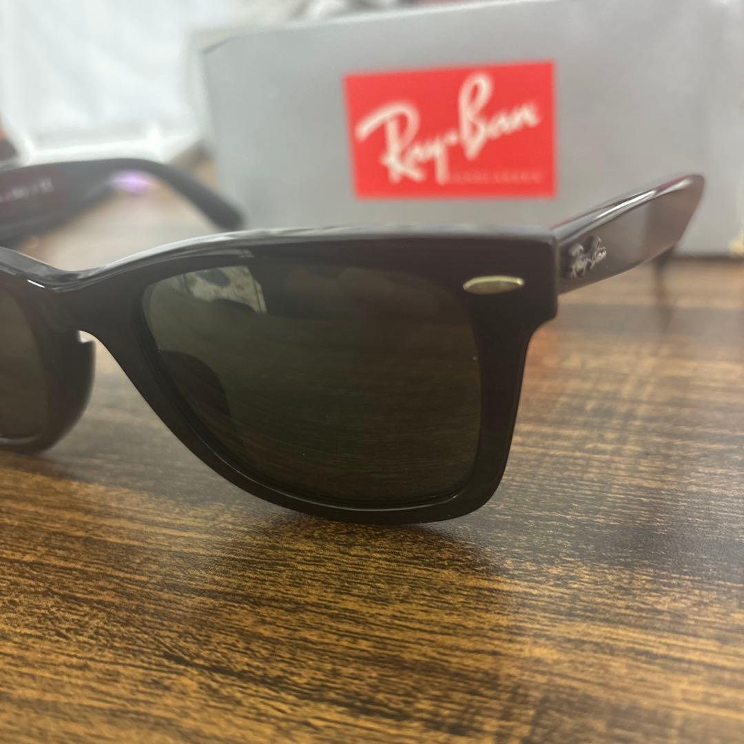 P*e様 レイバン　RAYBAN サングラス　ORB2140F 901