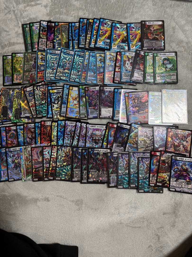 デュエマ まとめ売り キラ多数＋ノーマル2000枚以上 デッキパーツ豊富 引退品