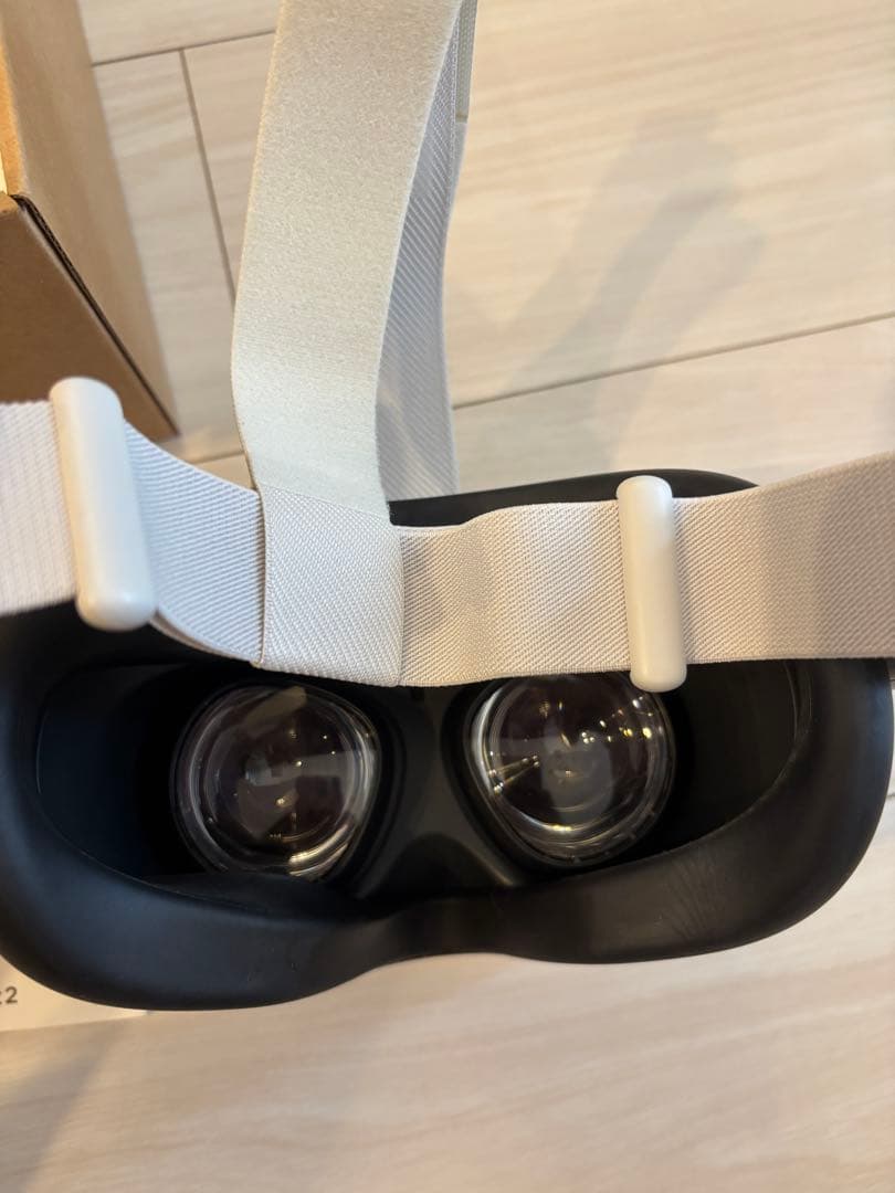 美品　  Quest 2 128GB VRヘッドセット