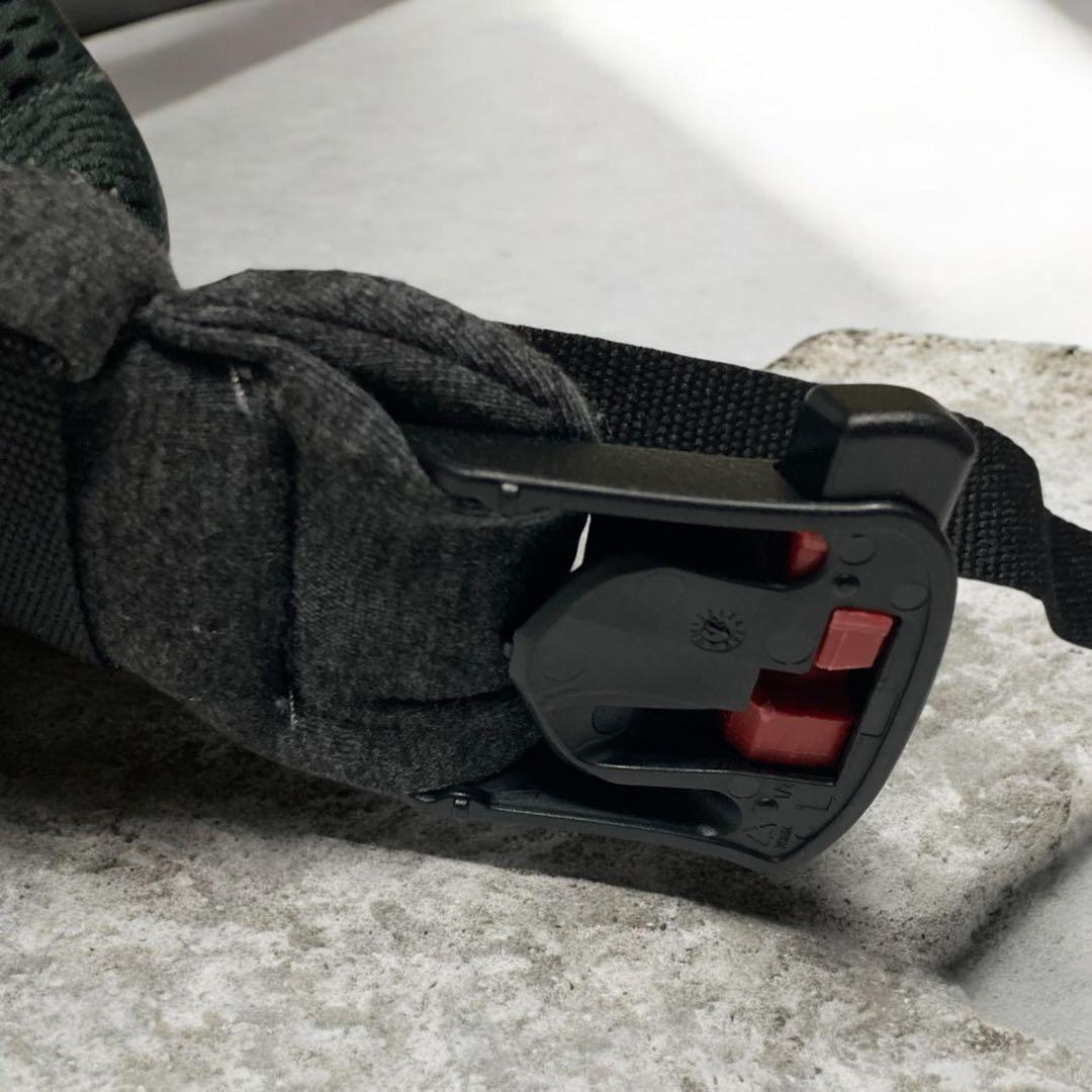美品⭐︎ babybjornベビービョルン抱っこ紐　ハーモニー メッシュブラック