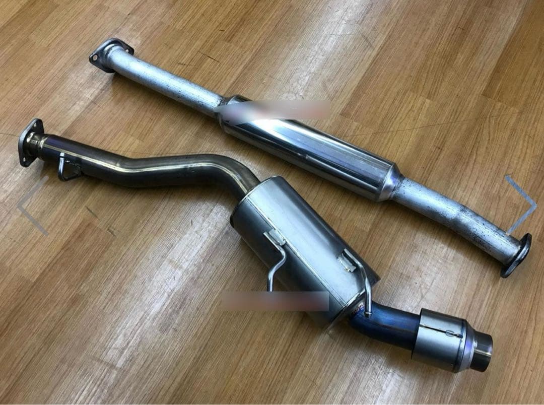 ZN6 トヨタ86 フジツボ　チタンマフラー