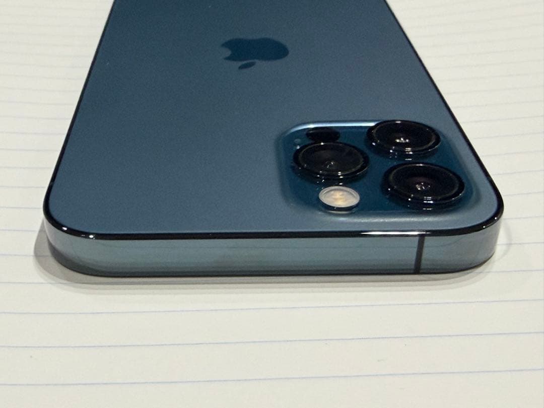 Apple iPhone 12 Pro グラファイト