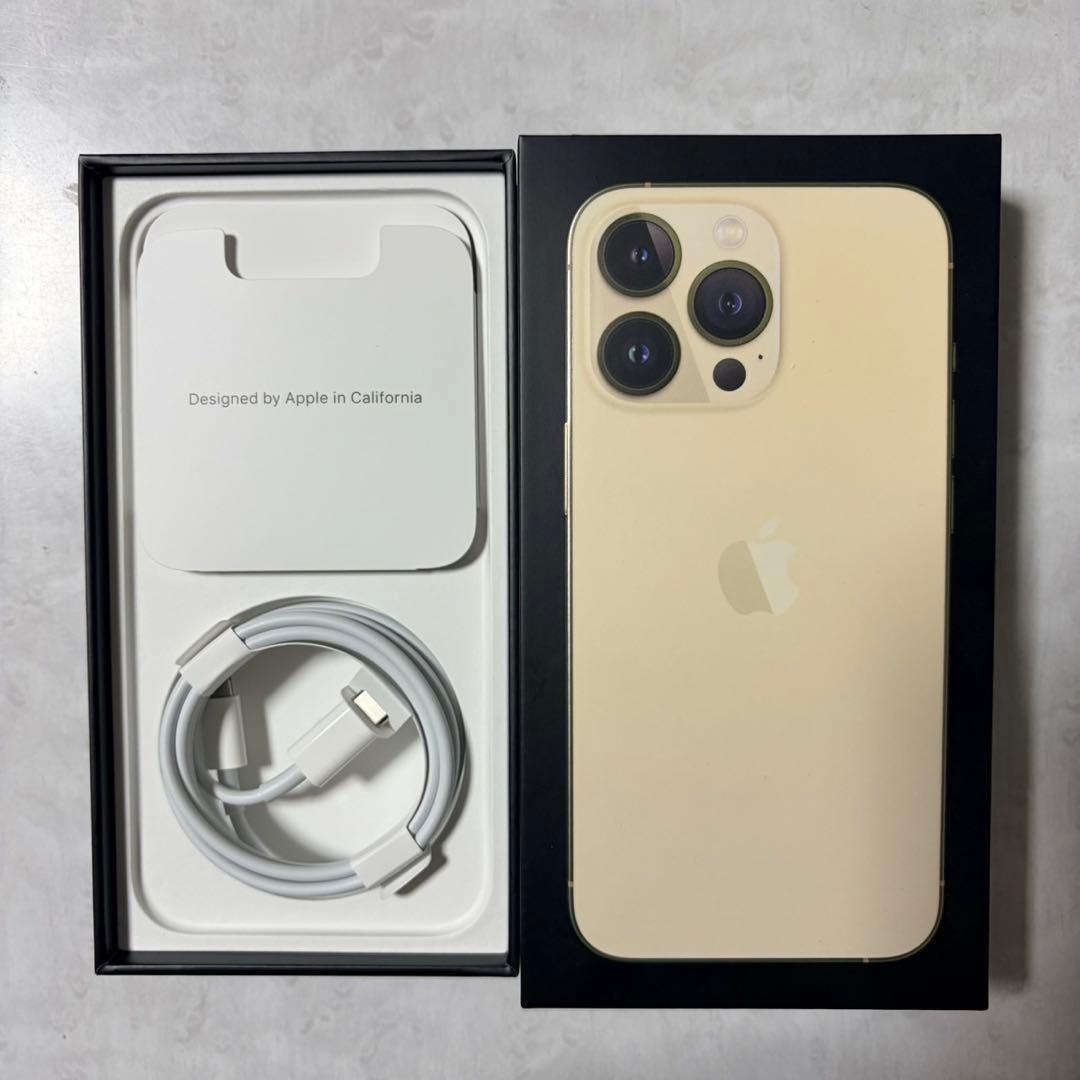 【美品】iPhone13 pro ゴールド 128 GB SIMフリーケース付き