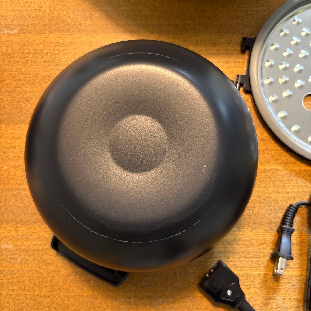 【新品未使用】　KN-HW16G-W ホットクック　ヘルシオ　1.6L