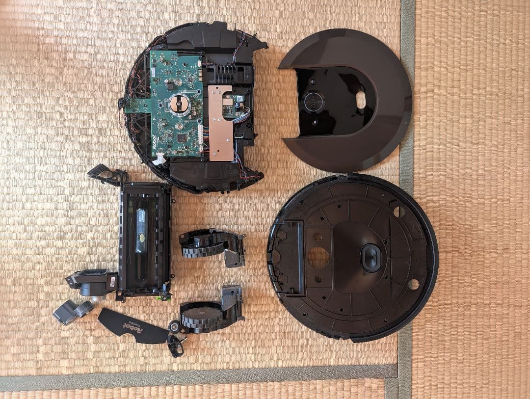 美品ルンバ iRobot Roomba i7 水洗浄済バッテリ新品清掃２５時間
