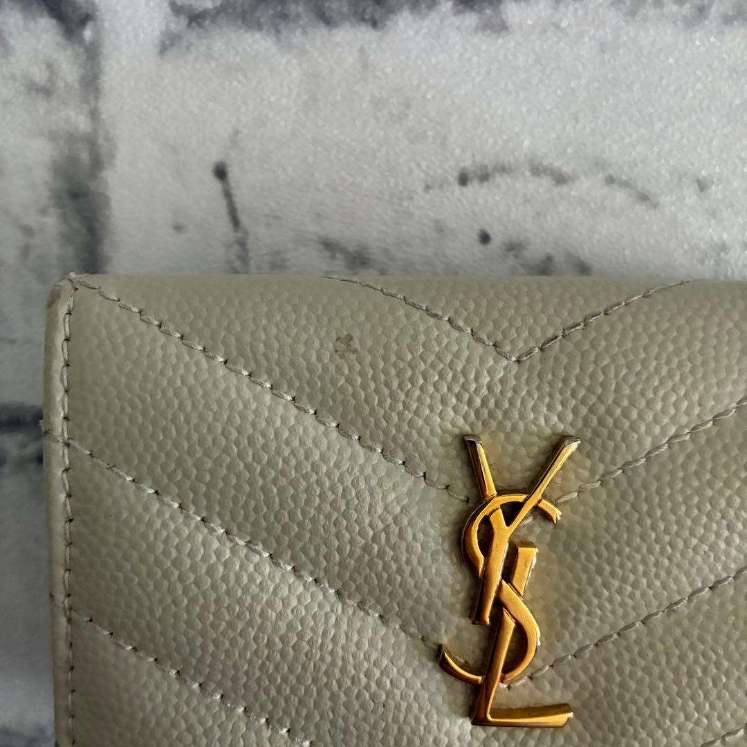 SAINT LAURENT ホワイト　三つ折り財布