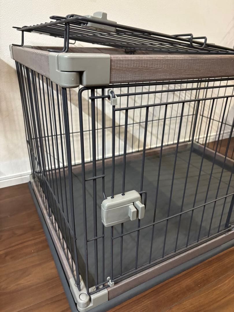 【値下げしました】犬用　ウッディサークル　屋根付き　アッシュグレー
