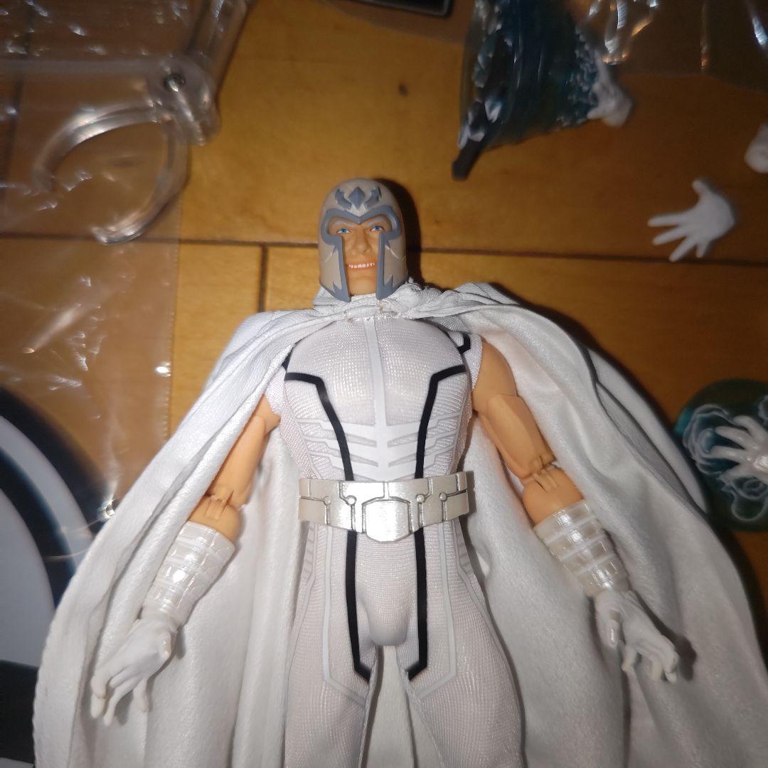 mezcoone:12collective マグニートー