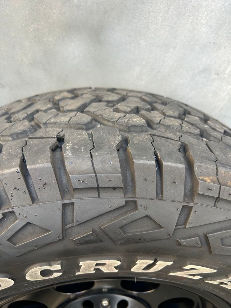 オフロードタイヤ 4本セット　265/70R16