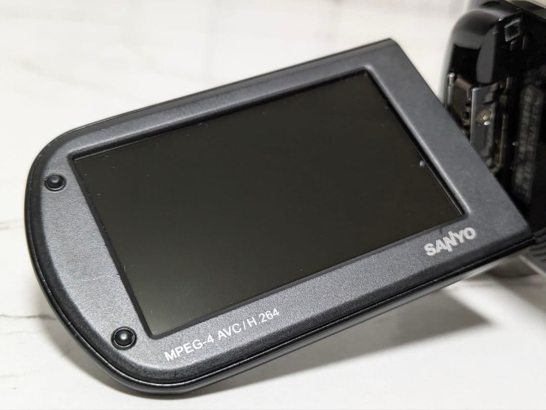 SANYO　DMX-CG110　Xacti　ブラック