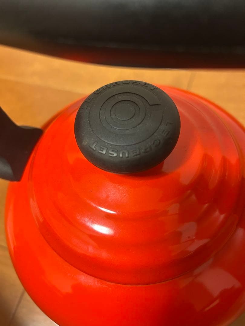 ル・クルーゼ Le Creuset トラディショナルケトル 2.1L