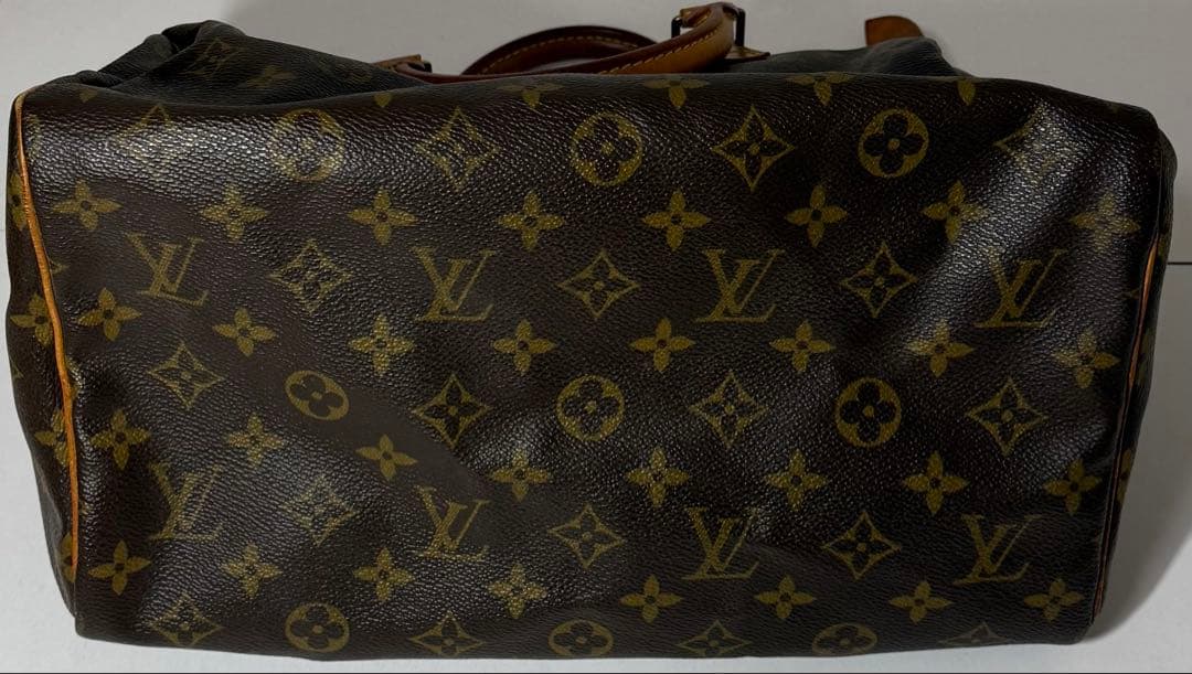 LOUIS VUITTON ルイヴィトン モノグラム スピーディ30