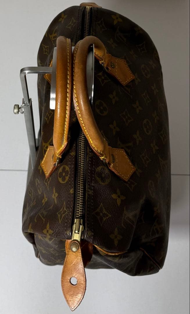 LOUIS VUITTON ルイヴィトン モノグラム スピーディ30
