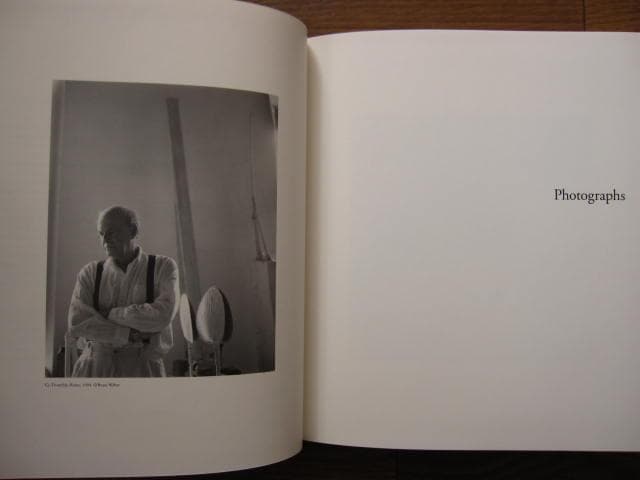 サイ・トゥオンブリーの写真 変奏のリリシズム　Cy Twombly