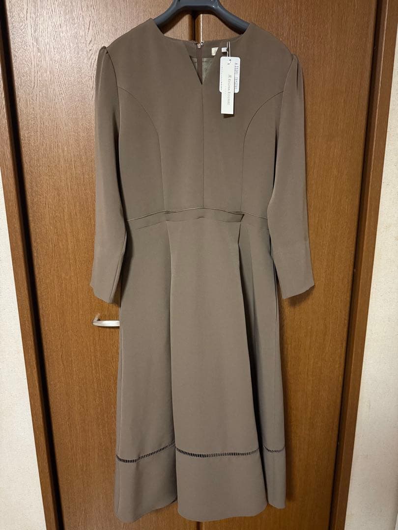 新品⭐︎レジーナリスレ　ワンピース　ブラウン　M