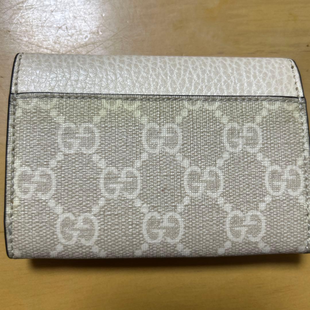 GUCCI GGパターン 名刺入れ ホワイト