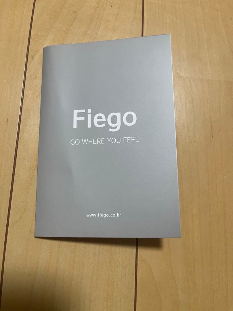 フィーゴ　Fiegoメッシュ素材 抱っこ紐 ベージュ