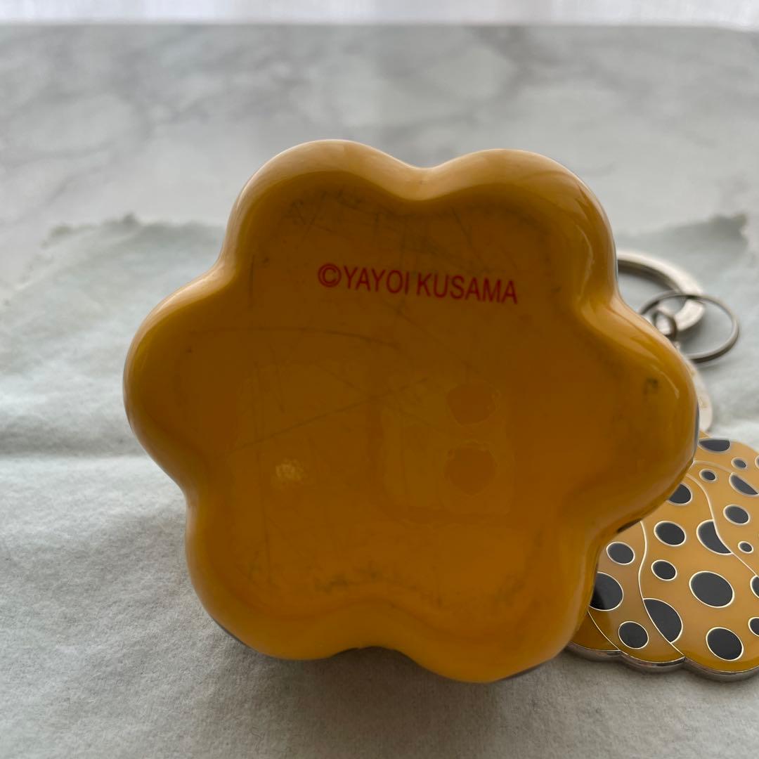 草間彌生　ペーパーウェイト　キーホルダー　セット売り