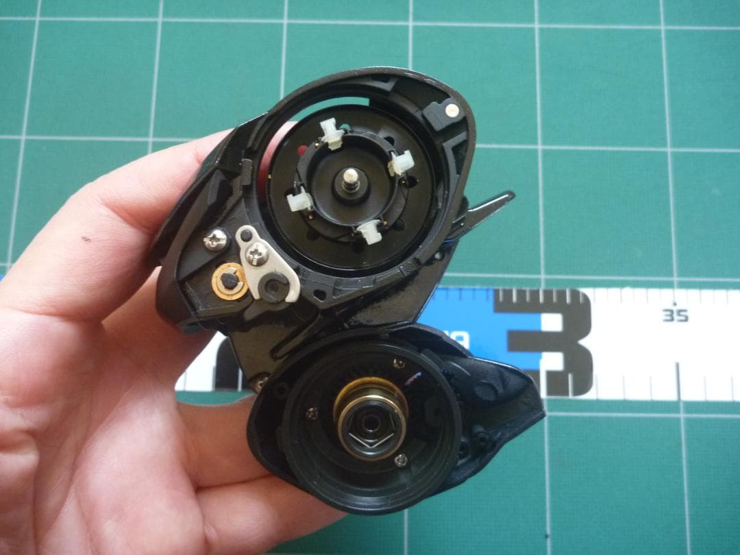 新*長様 シマノ　カシータスMGL100HG　右ハンドル