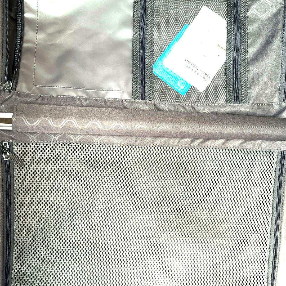 スーツケース アルミキャリーケース 機内持ち込み 軽量TSA 40L シルバー