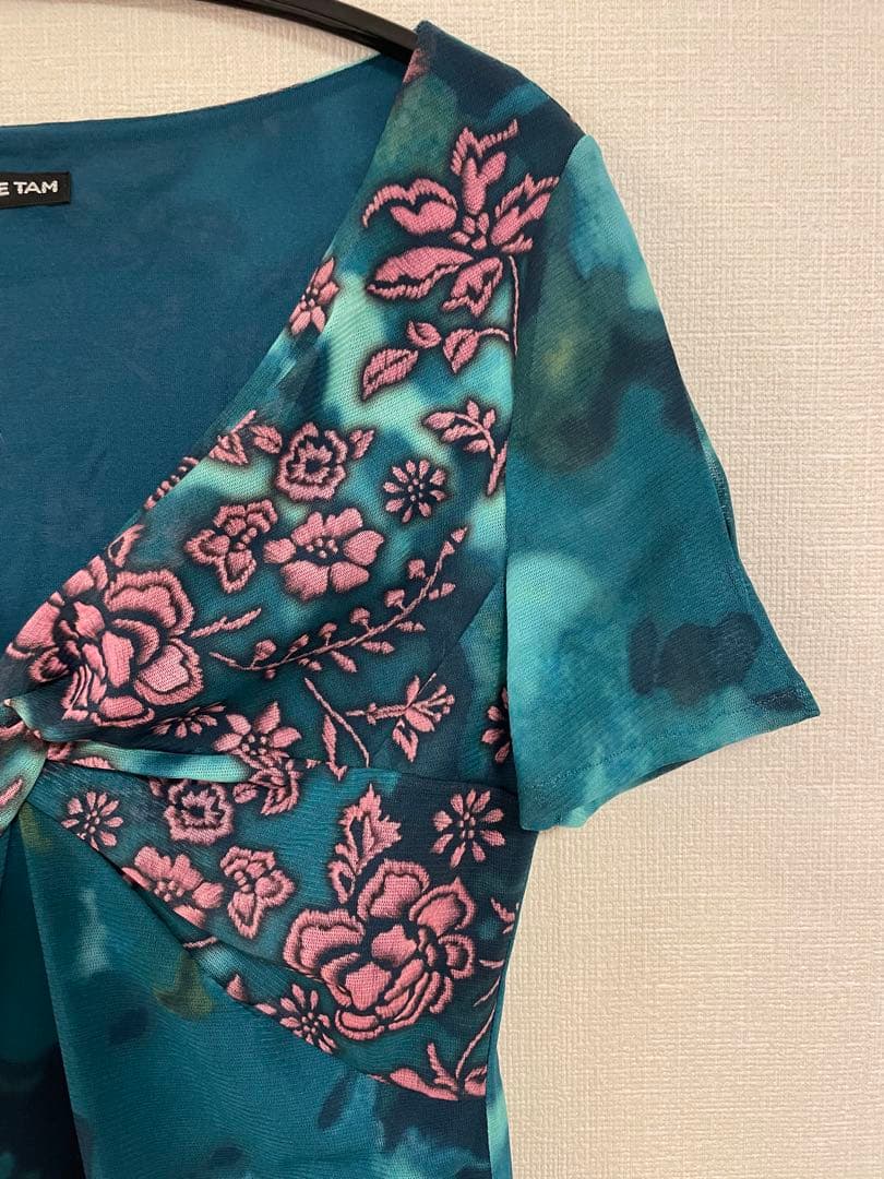 (*)様 VIVIENNE TAM花柄刺繍 半袖カットソー　ヴィヴィアンタム　パ