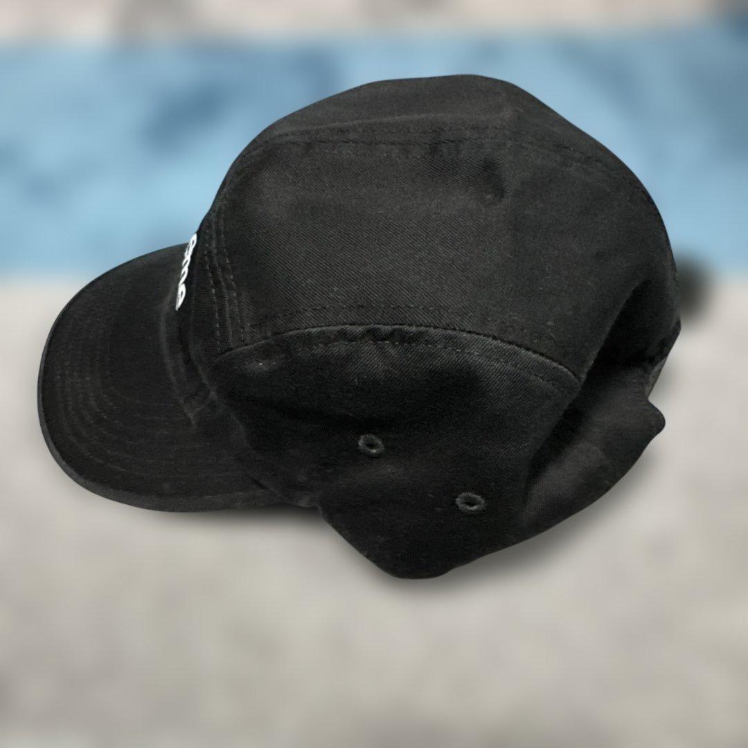シュプリーム　キャップ　黒　新品　未使用